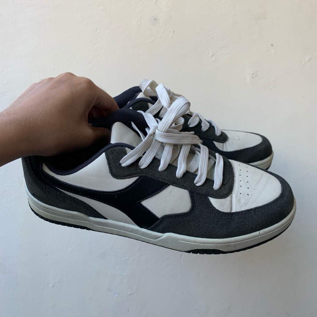 Preloved Diadora Raptor Low SL Black