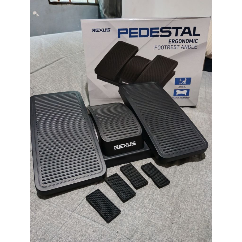 Rexus Pedestal Footrest