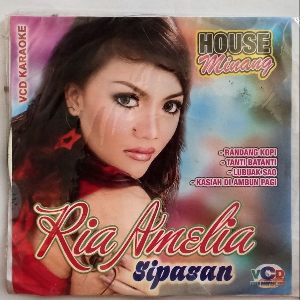 VCD KARAOKE 'HOUSE MINANG' RIA AMELIA SIPASAN