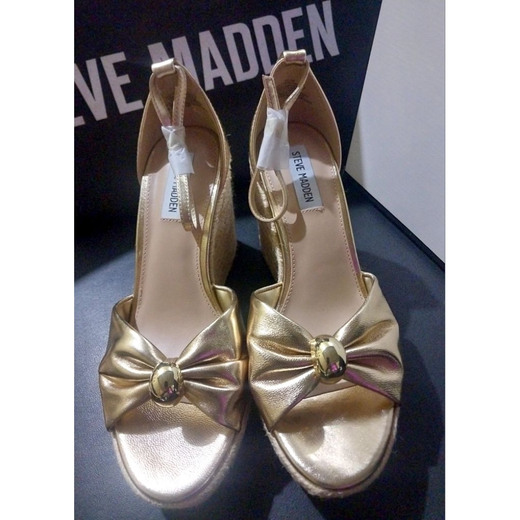 Sepatu Wanita Wedges Steve Madden Gold