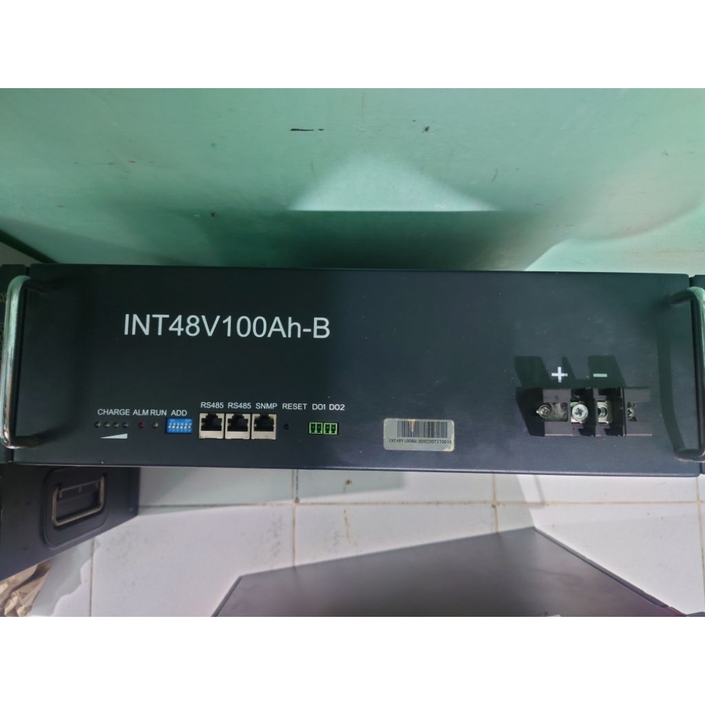 Wolong 48V 100 Ah dan INT 48V100Ah BMS Normal