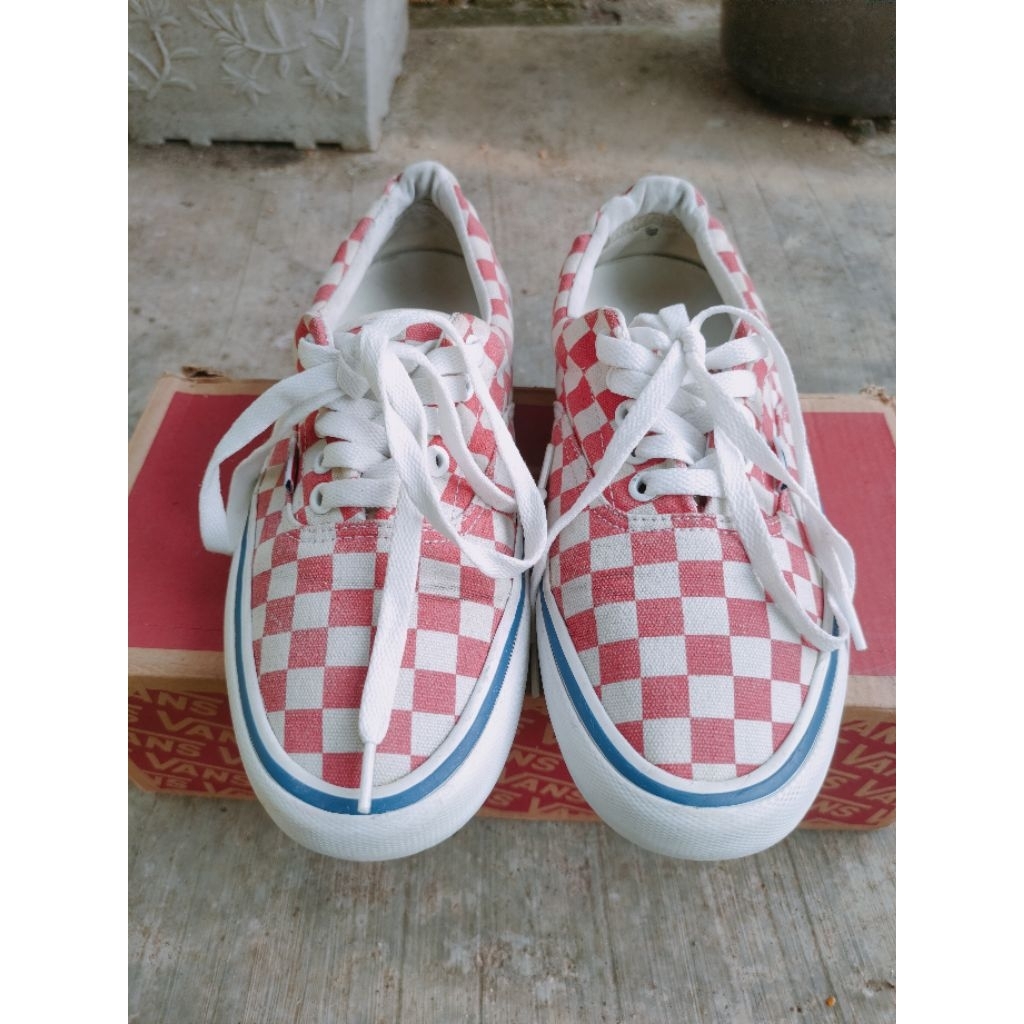 Vans Era PRO checker board rococco red (preloved)