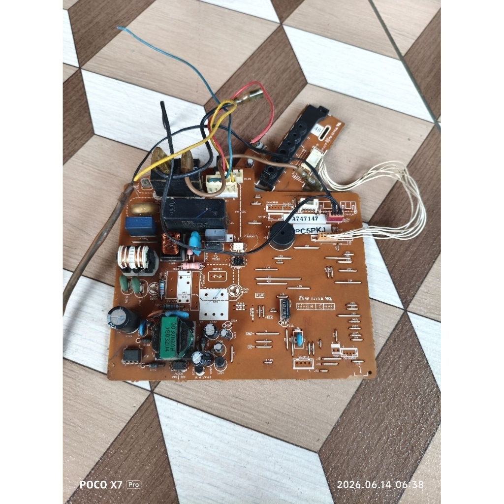 modul PCB AC Panasonic inverter indoor panasonic A746731 second bekas