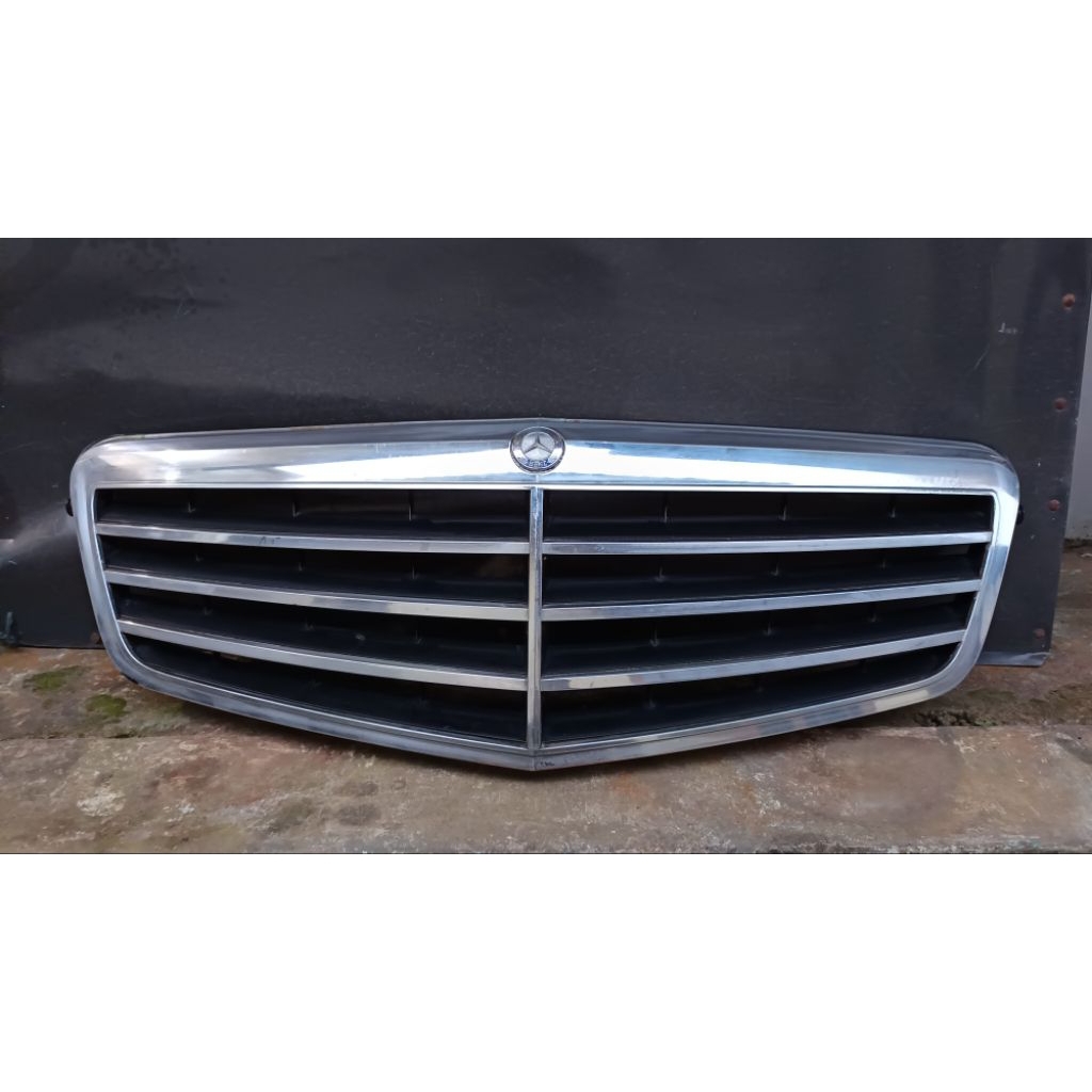 Grill mercedes-benz w 212 original copotan
