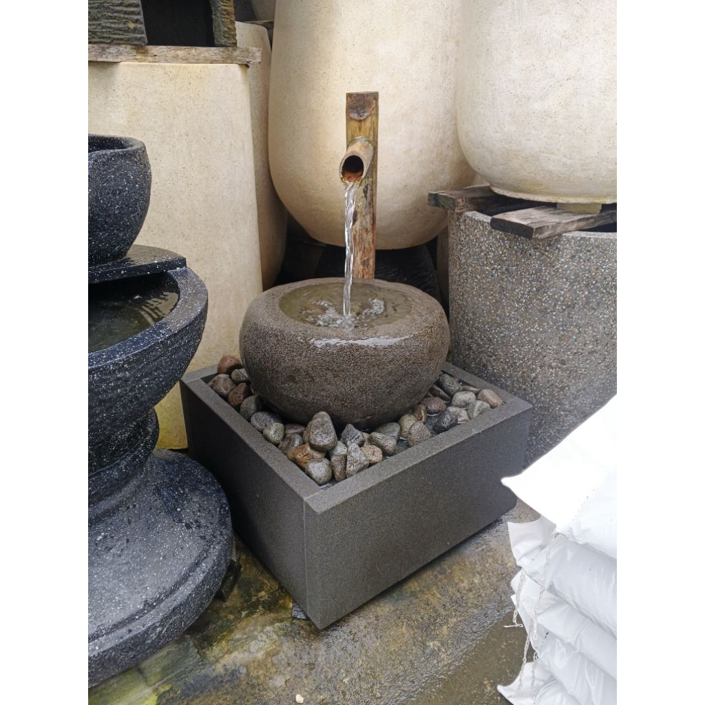 air mancur batu mini