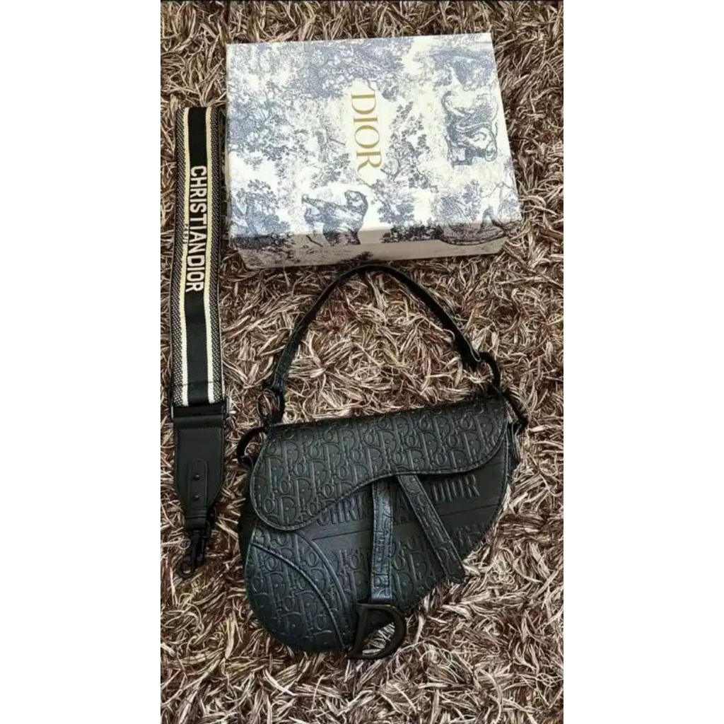 tas wanita dior