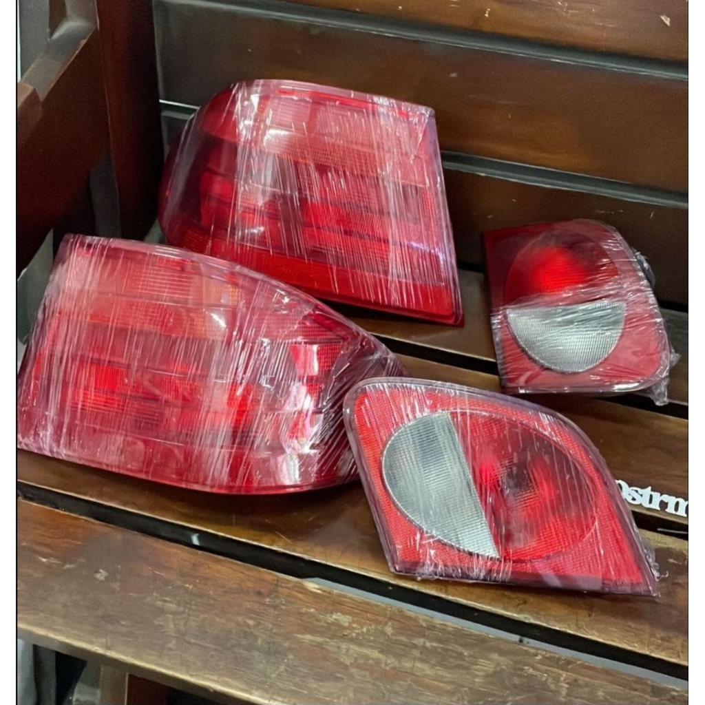 Stoplamp W210 Kanan kiri original Mercedes benz