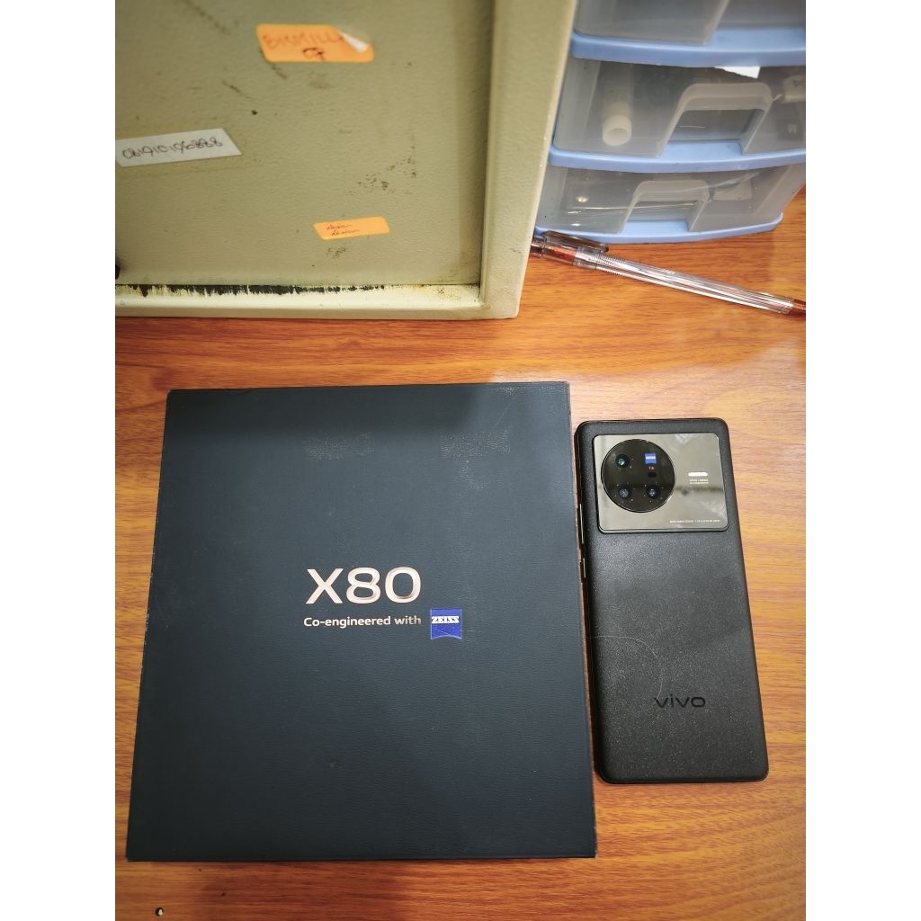 Vivo X80 12/256 Second Like New