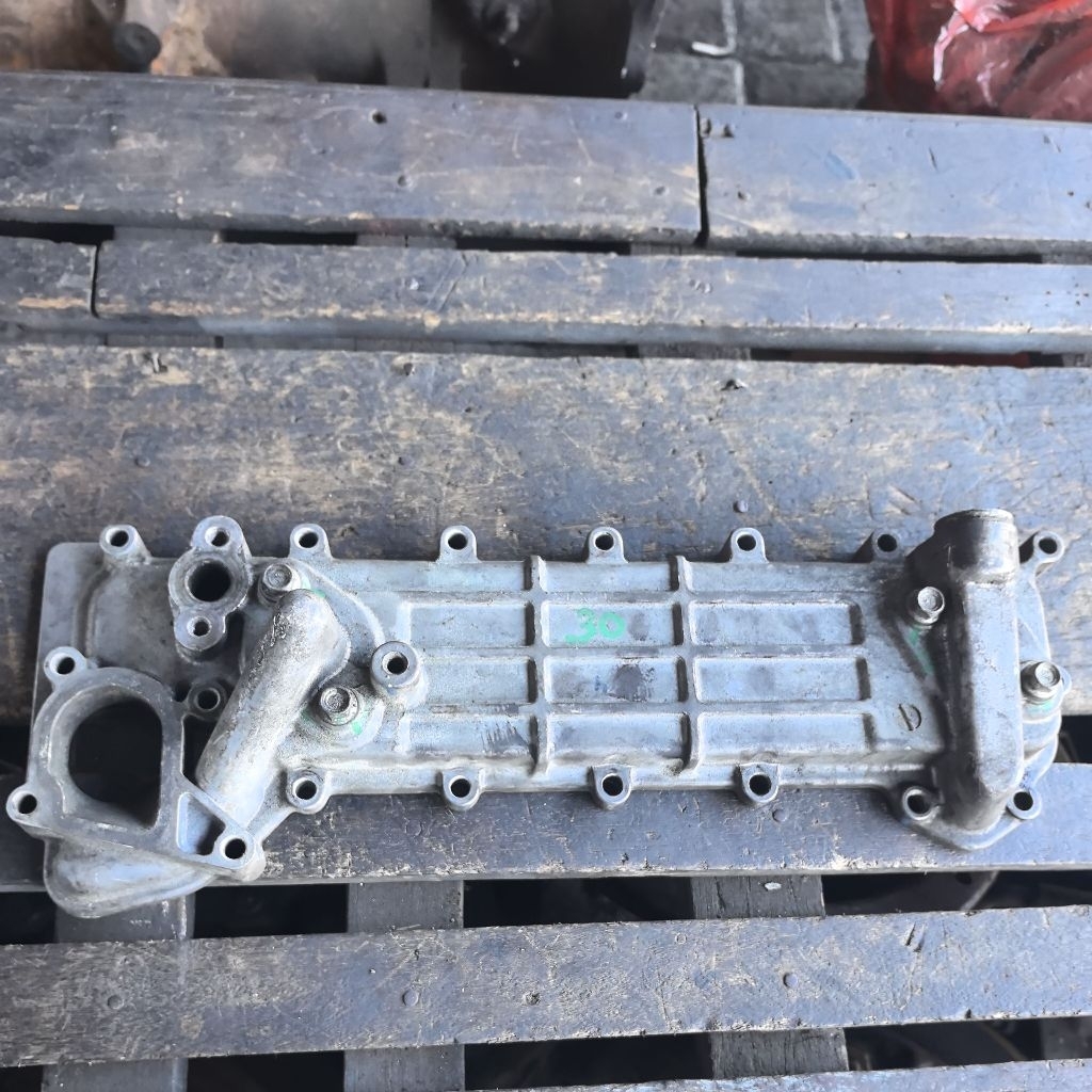 Oil Cooler Oli kuler Pendingin Mesin Isuzu  Elf NKR66 NKR71