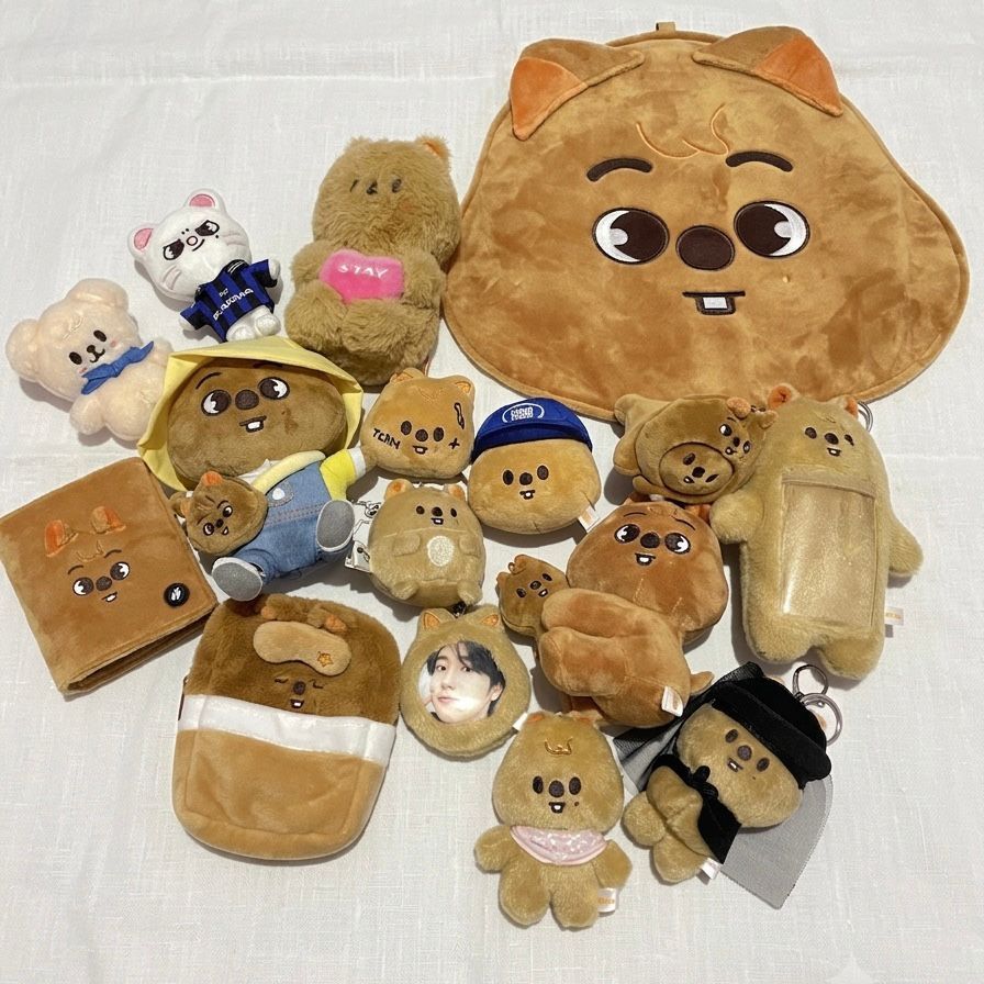 [PRELOVED] OFFICIAL PLUSH & MERCH SKZOO STRAY KIDS (read description box)