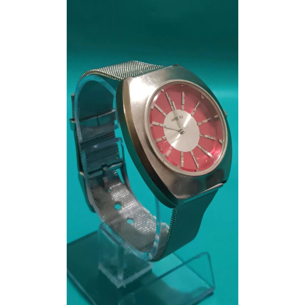 jam vintage hashu 1970
