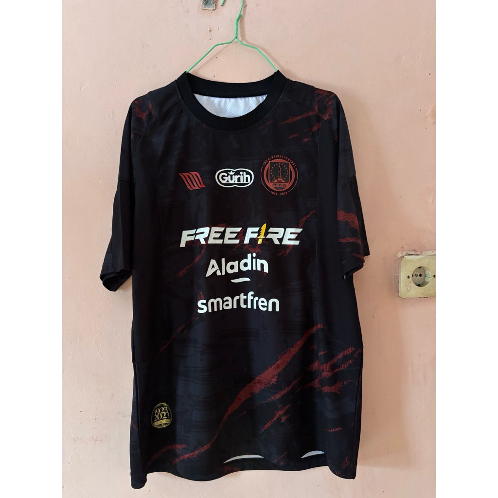 jersey persis solo