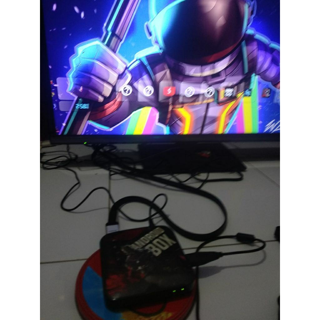android box Maximus ROG second kondisi normal kelengkapan hanya unit saja Baca deskripsi nya