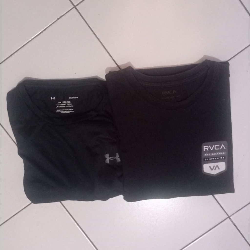Sepaket Kaos Under Armour dan RVCA Second