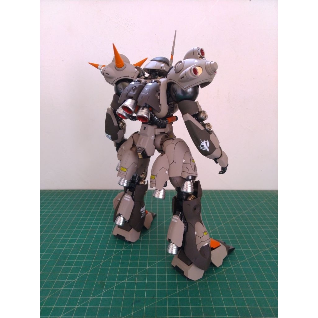 Mg Kampfer custom 1/100