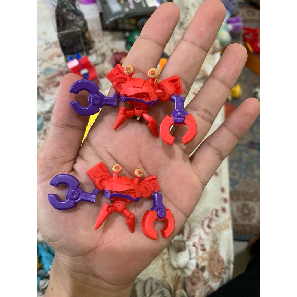 Transformers Robots in Disguise Clampdown dari seri Tiny Titans First Edition.