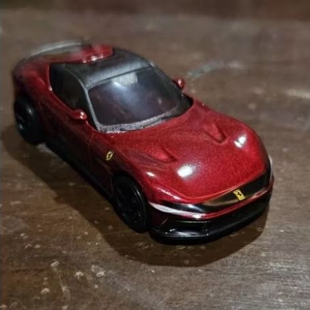 hotwheels loose ferrari 12 cillindri
