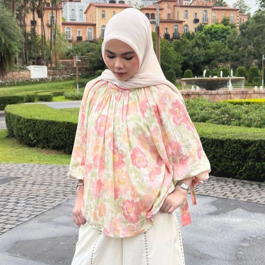 Blouse Floral Wanita Atasan Fiona Rayon Premium Lengan Balon