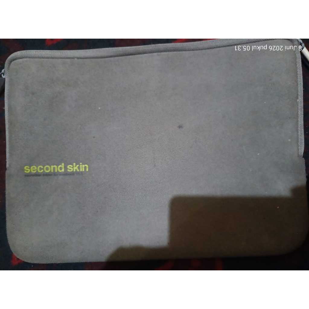 TAS TUCANO SLEEVE SERI SECOND SKIN LAPTOP ATAU MACBOOK 13.3 - GREY