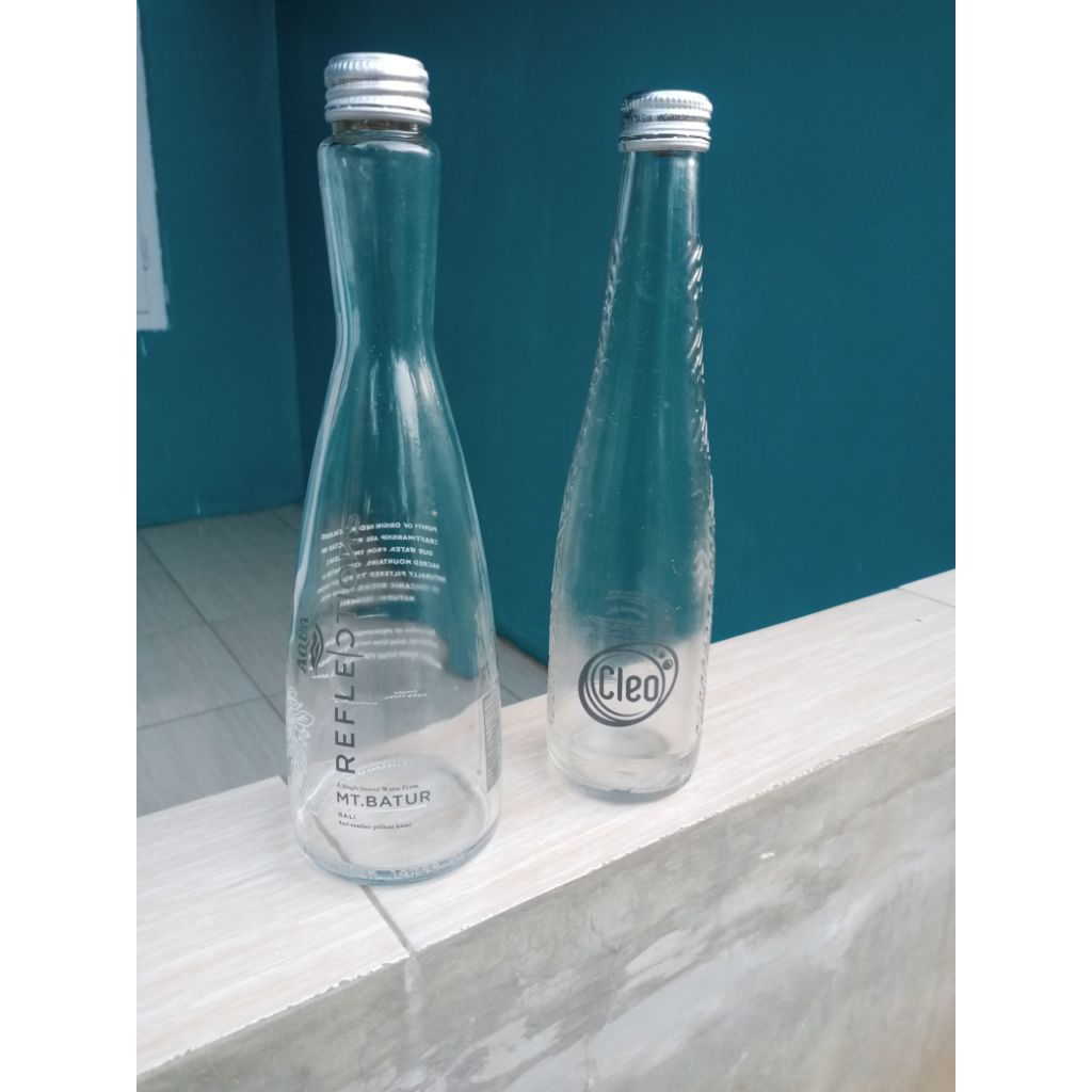 botol kaca AQUA REFLECTION 380ML dan botol kaca CLEO 330ML