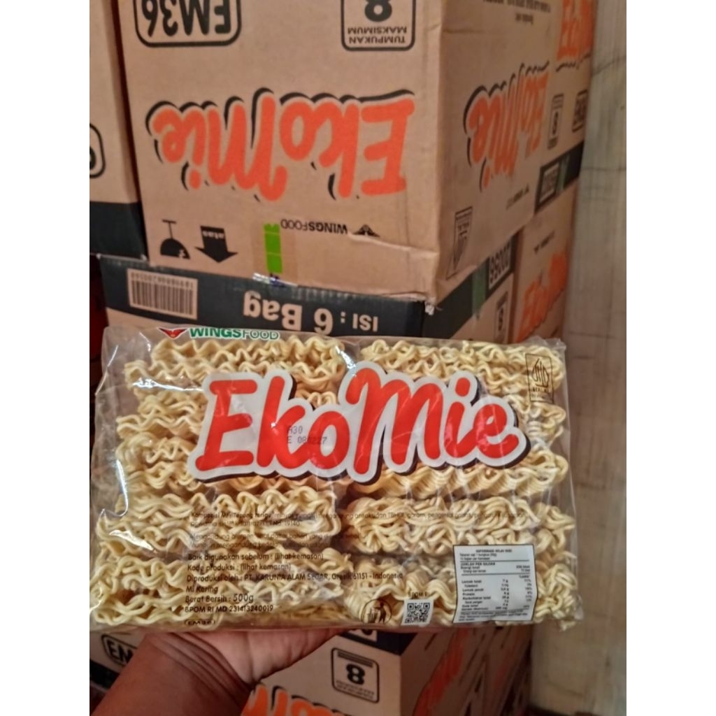 Eko Mie 1Dus Isi 6 Bungkus 500 grm Isi 10 Keping Mie Kering