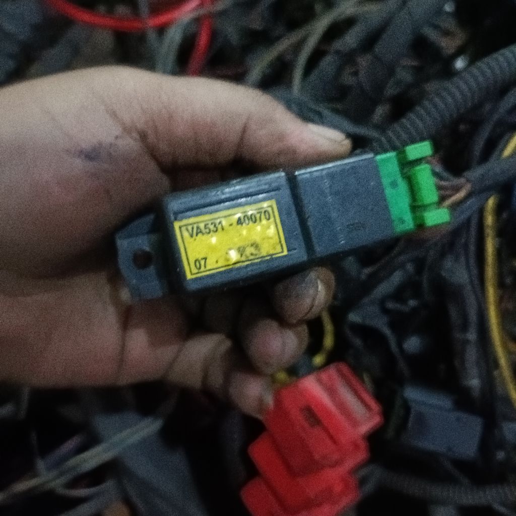 sensor air conditionerthermo amplifier amply ac original kia travello pregio big up pnp tata bekas