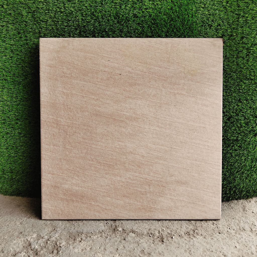 keramik 50x50 cream motif(kasar) / keramik lantai kamar mandi/ keramik teras/ keramik carpot/ kerami