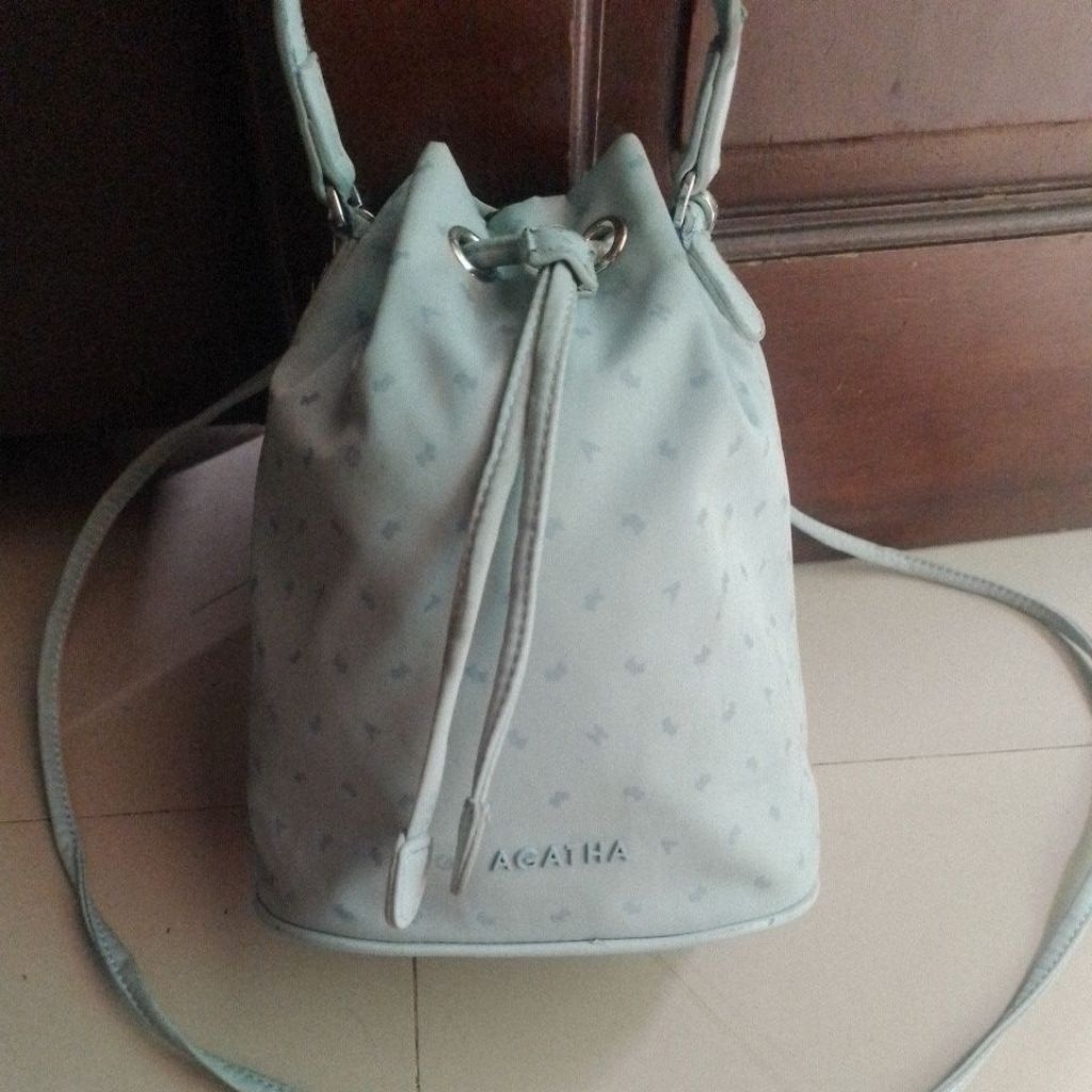 Tas preloved agthaaa seerutt nilon