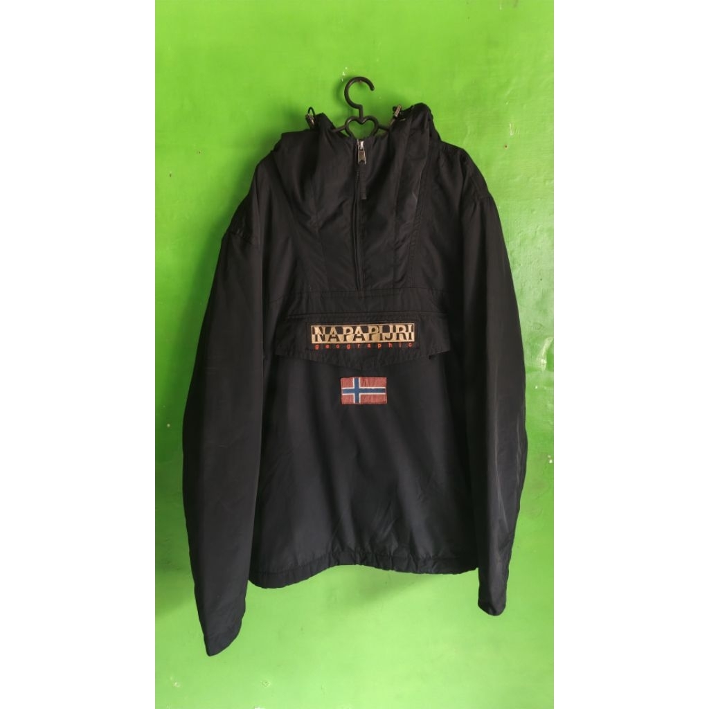 Napapijri Winter Rainforest black