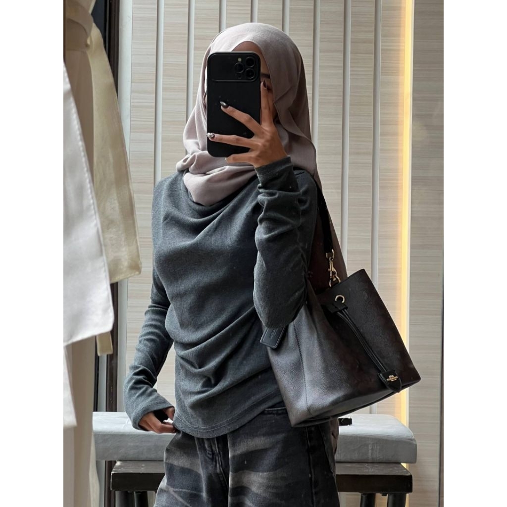 18 / Tas Shoulder Wanita Rowan Bucket