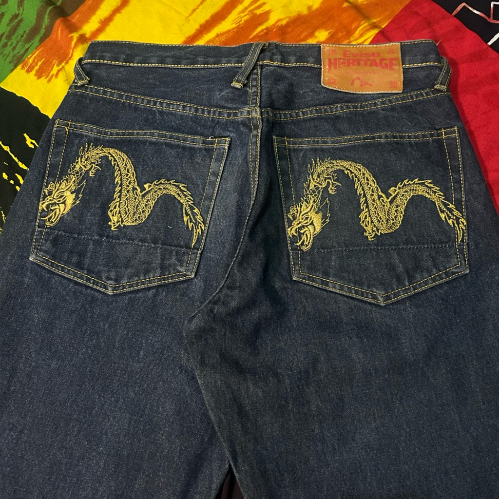 Celana Jeans Second “Evisu Heritage Dragon Embroidered Logo Japan Buttonfly Slim Straight Indigo Blu