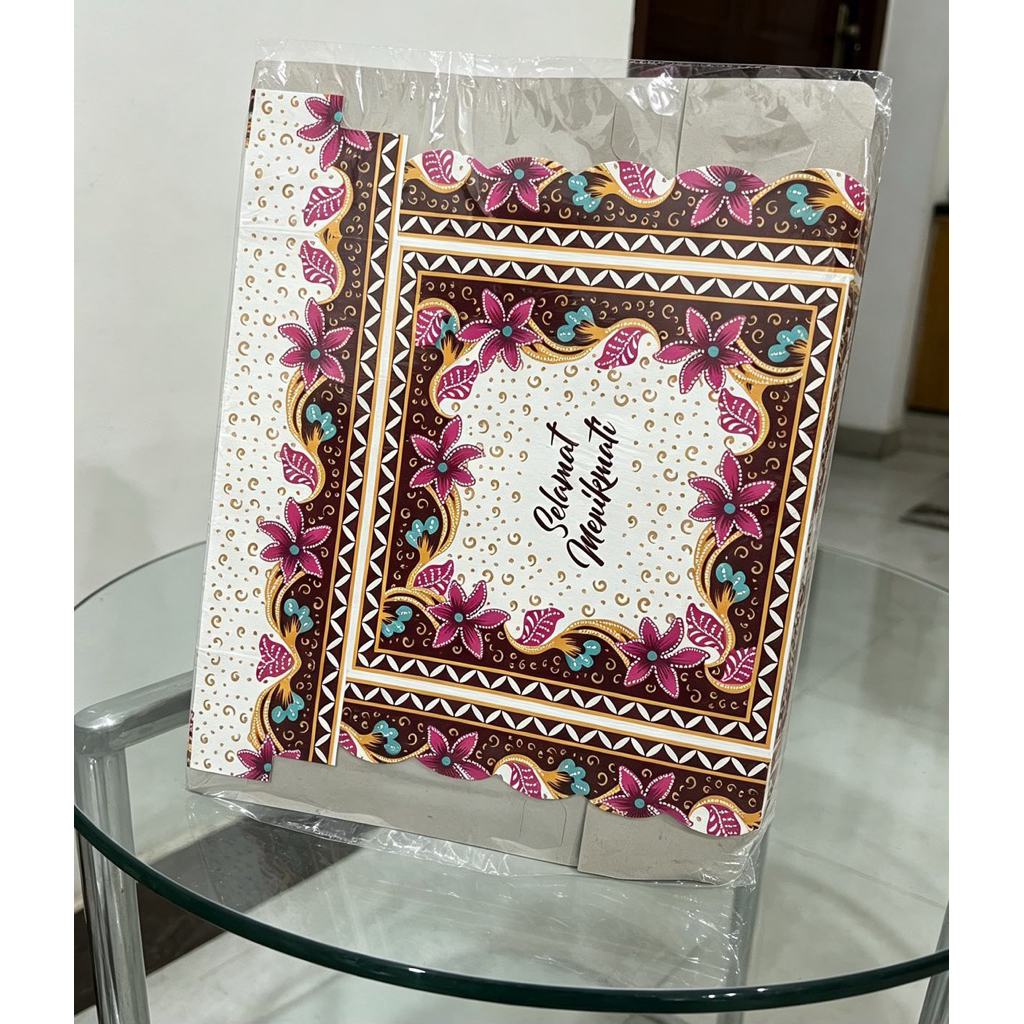 [50pcs] OKEY Snack box batik , Kotak makan batik premium 20x20x7