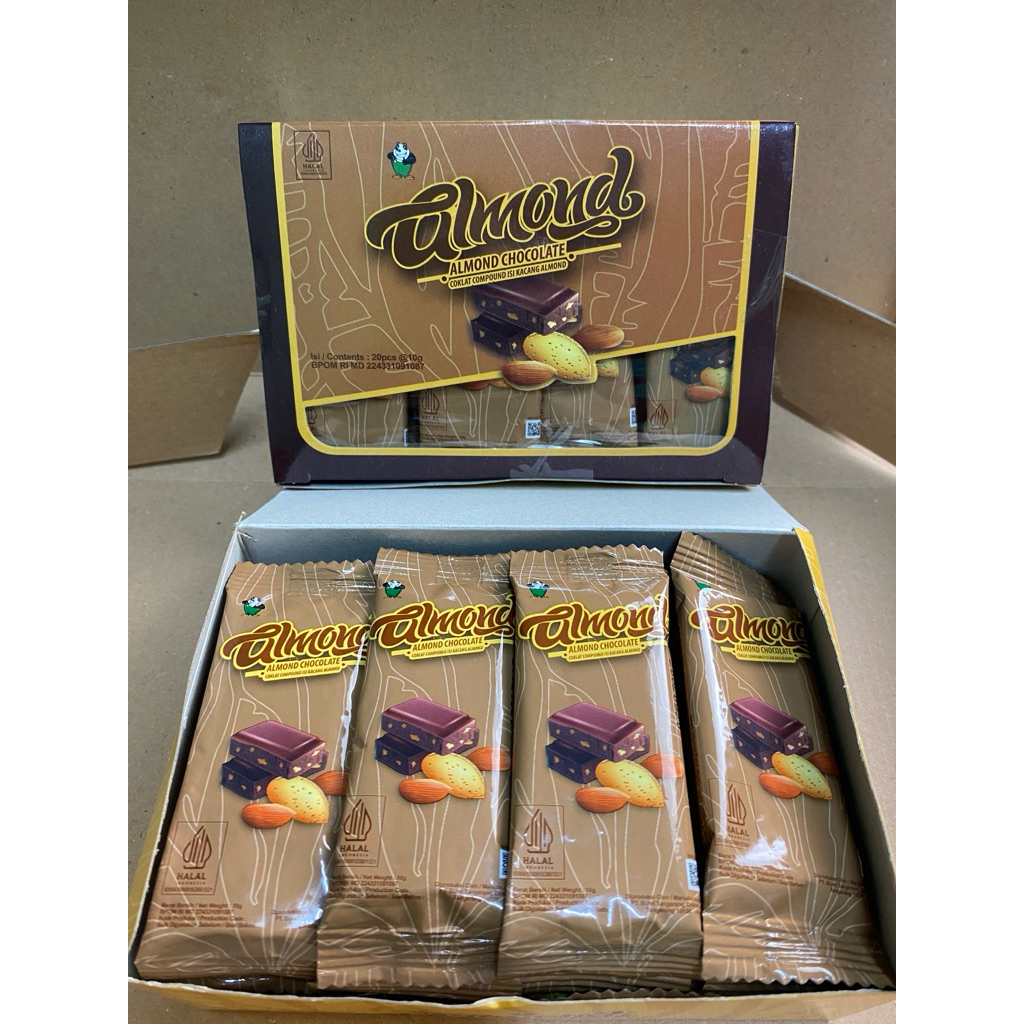 1 Pak Almond Chocolate Tobelo
