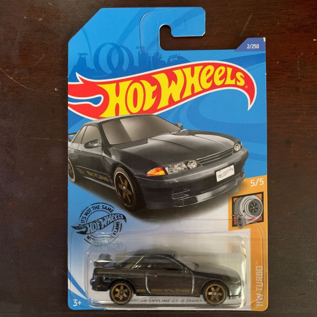 Hot Wheels STH Super Treasure Hunt Nissan Skyline R32 (Free Protector)