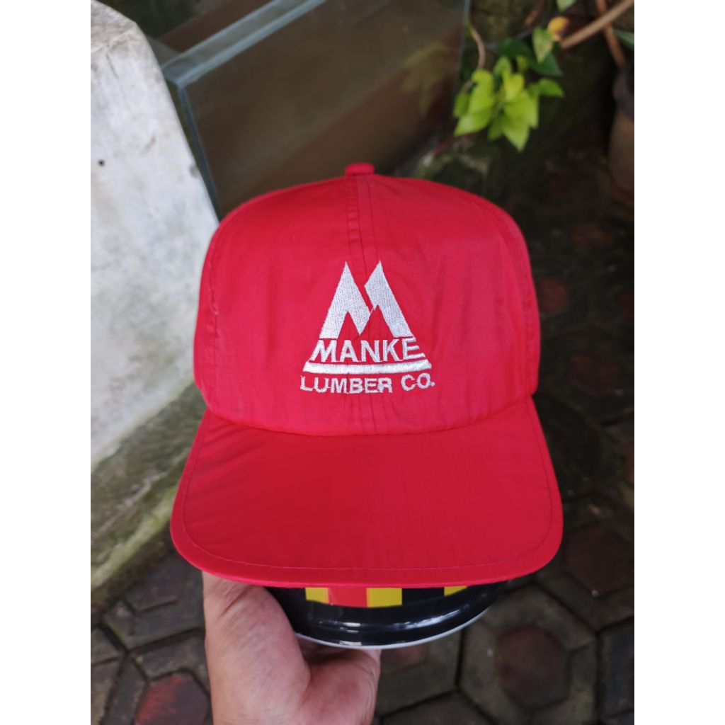 Topi Vintage MANKE LUMBER CO. By CENTURY 21