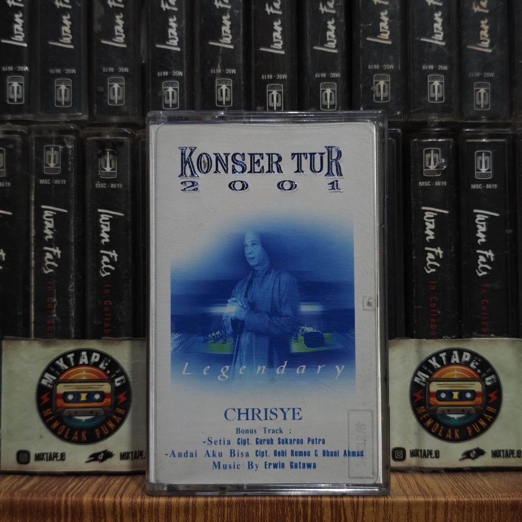 Kaset - Chrisye - Konser Tur 2001 - Radio Tape - Kaset Pita - Radio - Pemutar Kaset - Retro - Classi