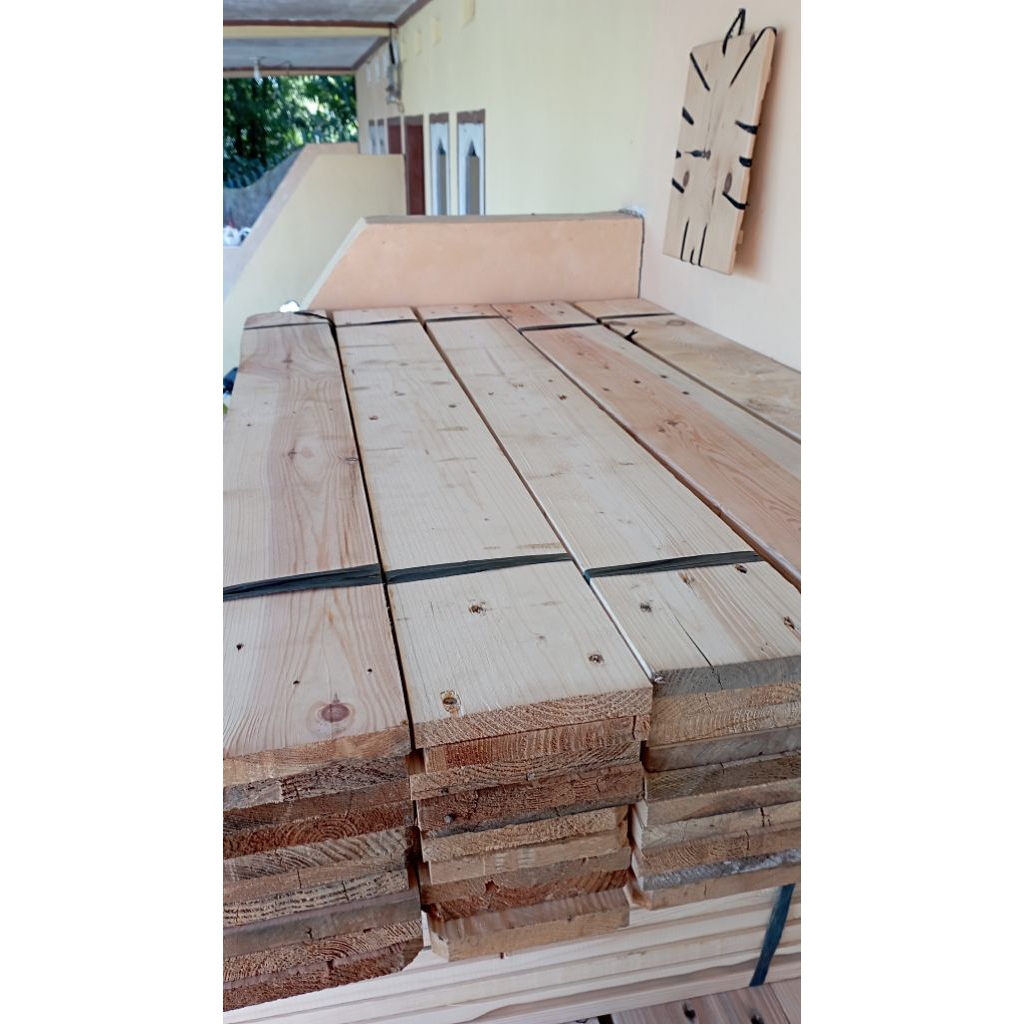 kayu palet jati belanda