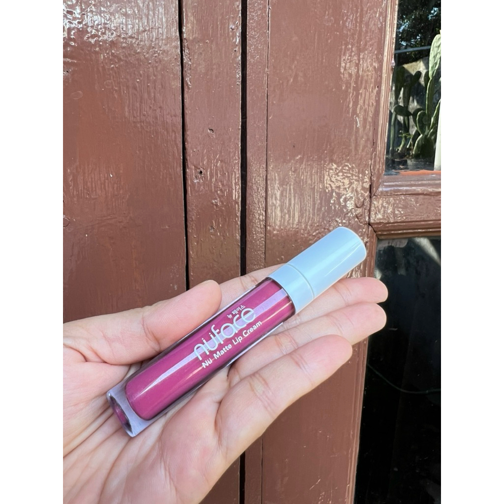 NU FACE ( NU MATTE LIP CREAM)