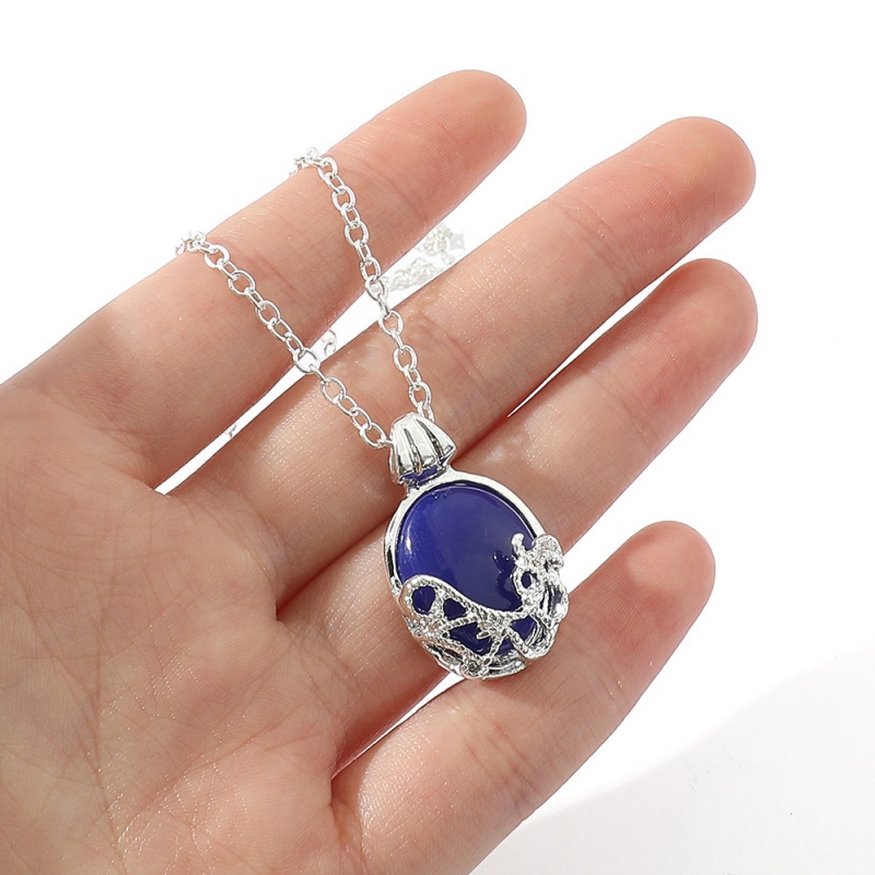 The Vampire Diaries Katherine Kalung Berlapis Perak Antik Anti Sinar Matahari Perhiasan Liontin Mode