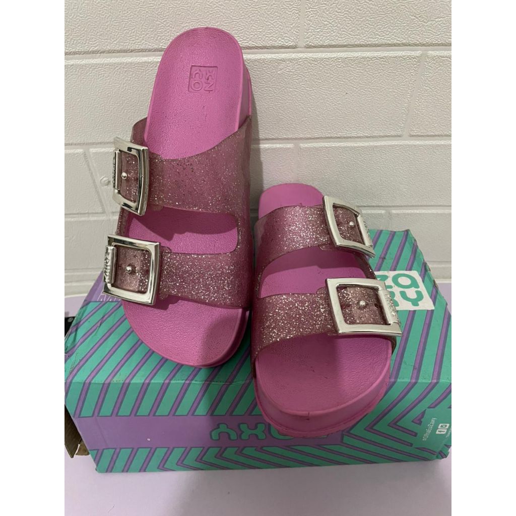sandal zaxy
