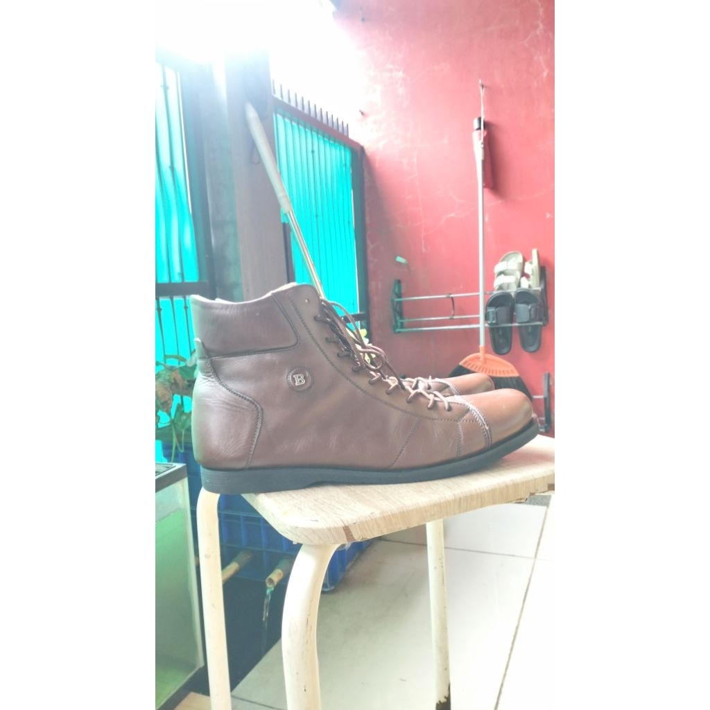 Bally leather boots
