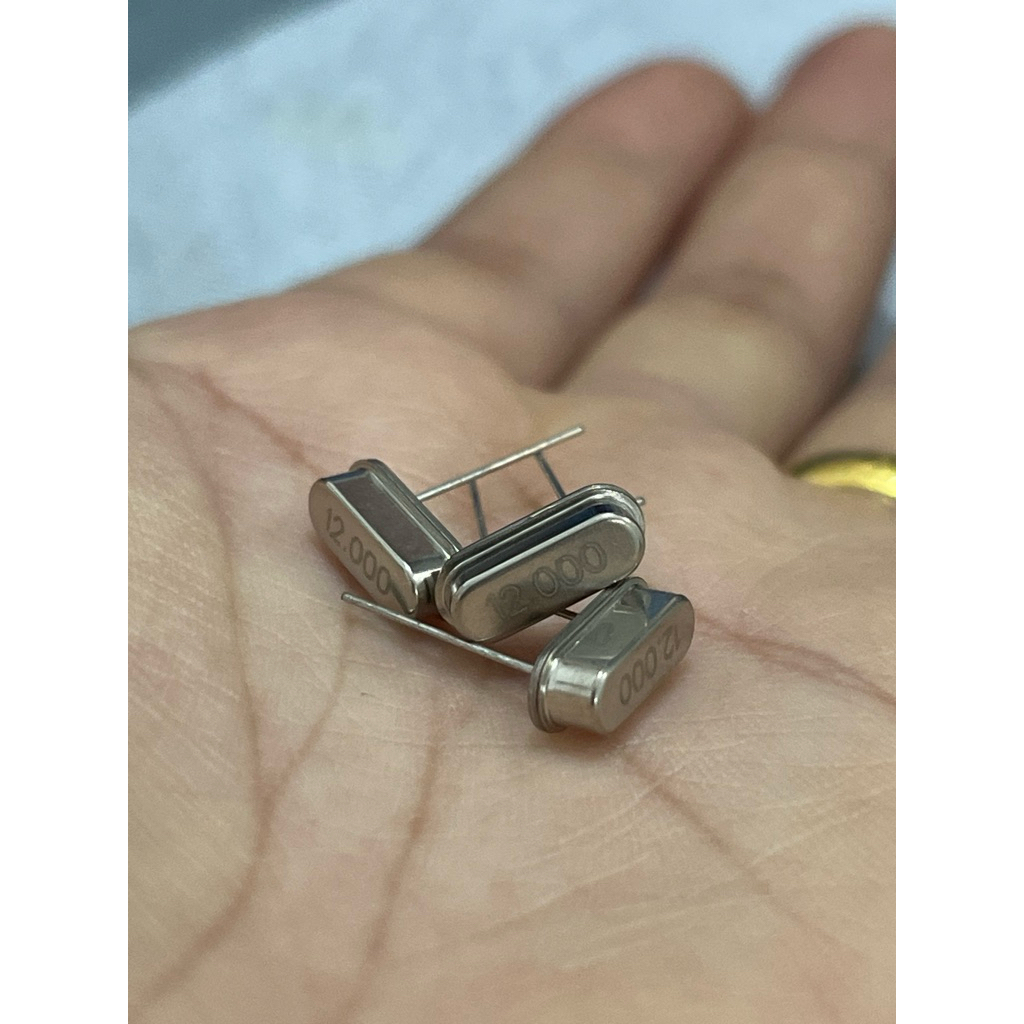 Crystal XTAL OSCILLATOR 12MHZ