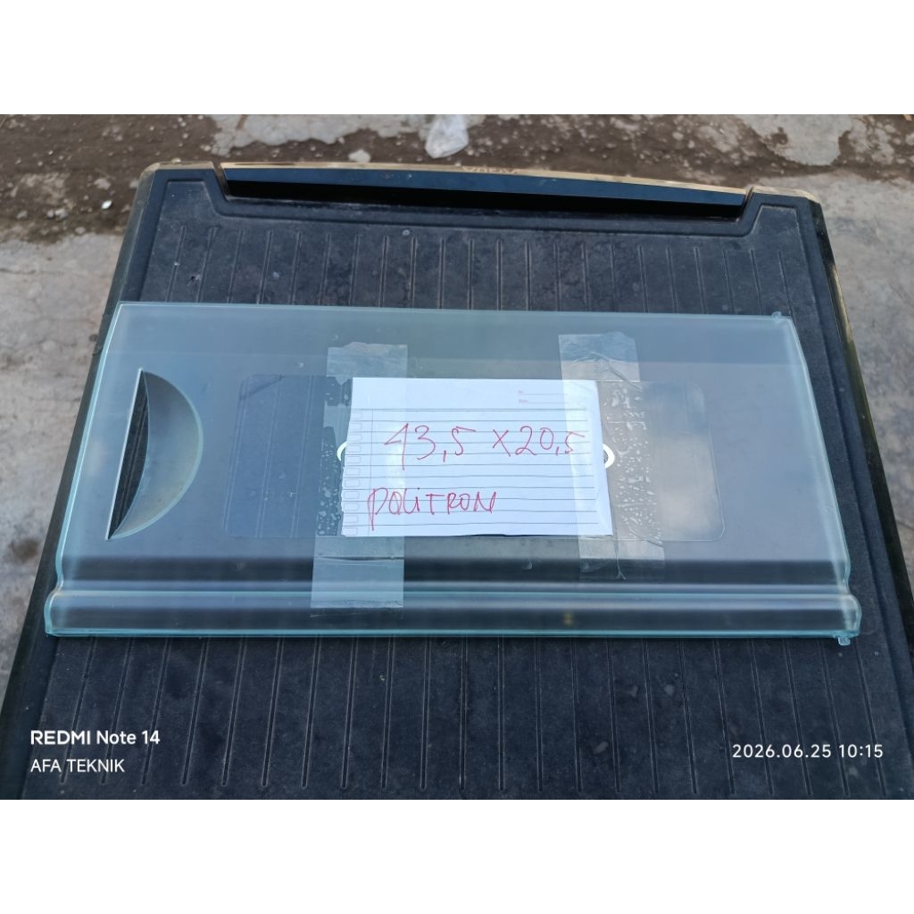Tutup Freezer Kulkas Polytron Bekas 43.5 x 20.5