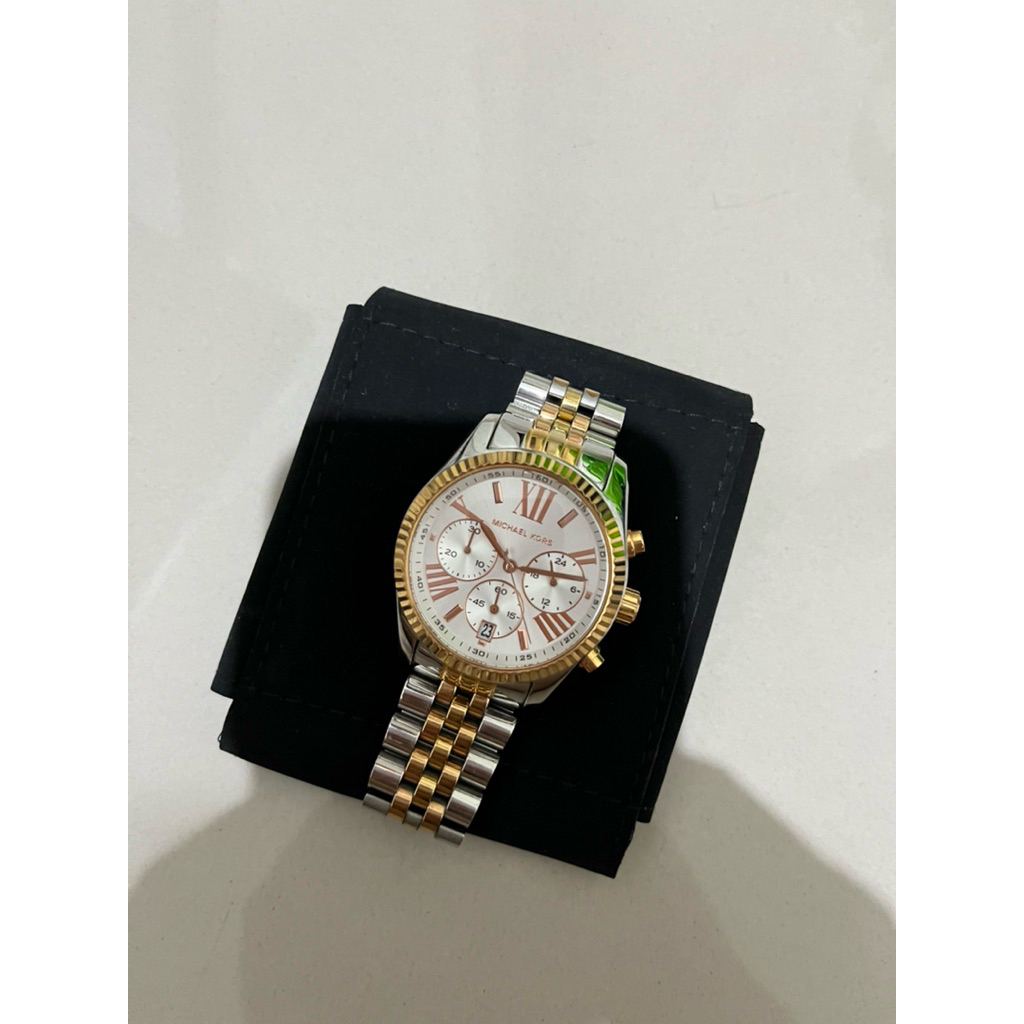 [Preloved] Michael Kors Jam Tangan