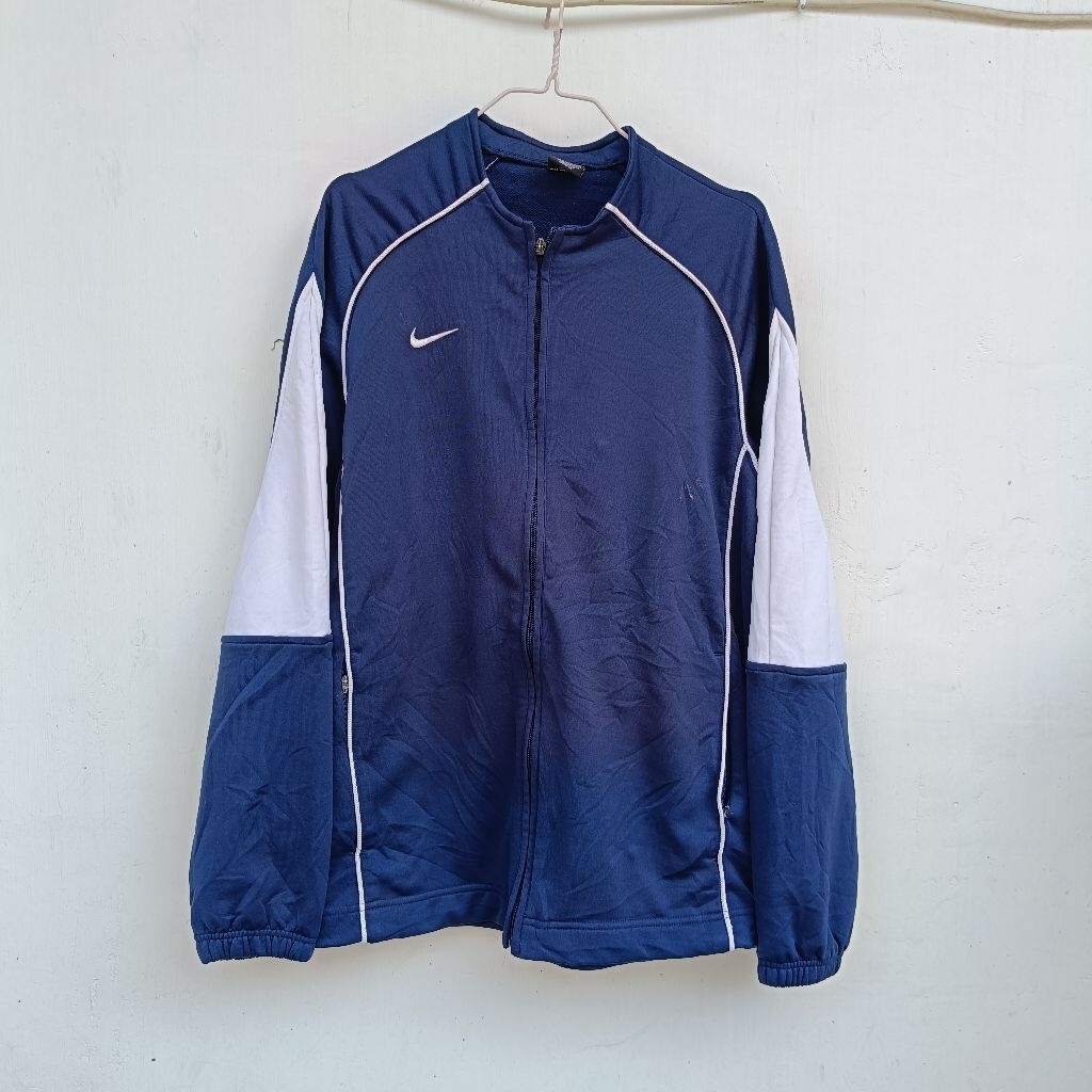Nike Tracktop Biru Tua Putih, Size M