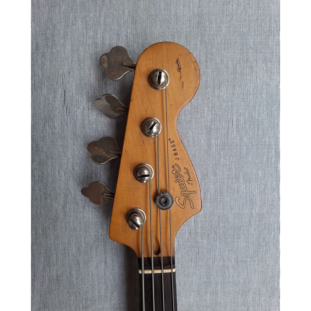squier jazz bass affinity 2014