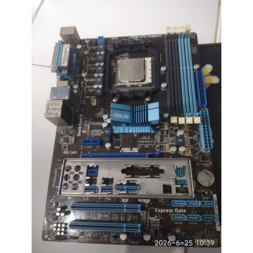 Motherboard Asus amd M4A77TD + Procesor AMD Phenom II X6 1055T