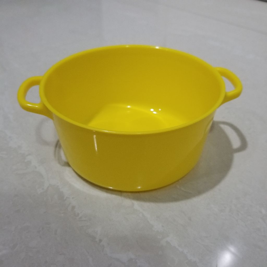 Mainan makanan panci ELC