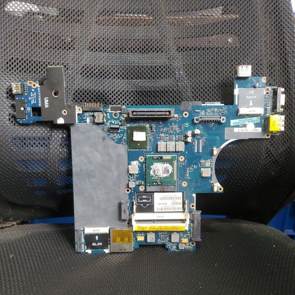 Motherboard Dell Latitude E6410 Prosesor Core i5 Gen1