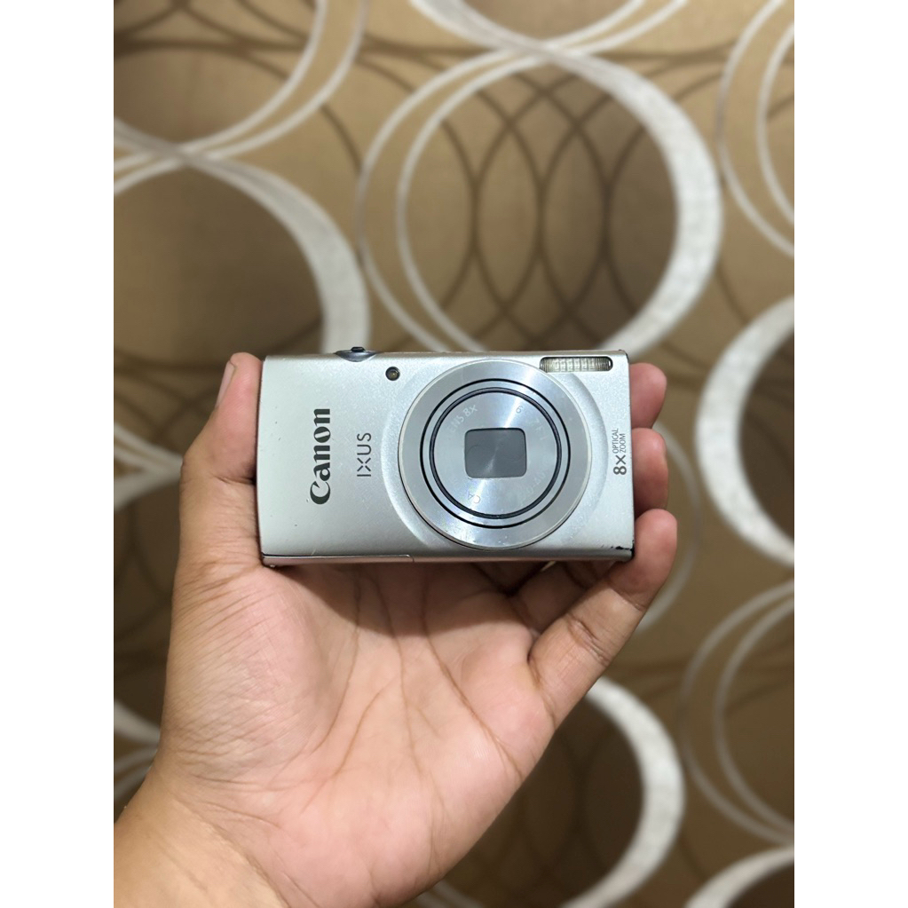 Canon ixus 145 Silver